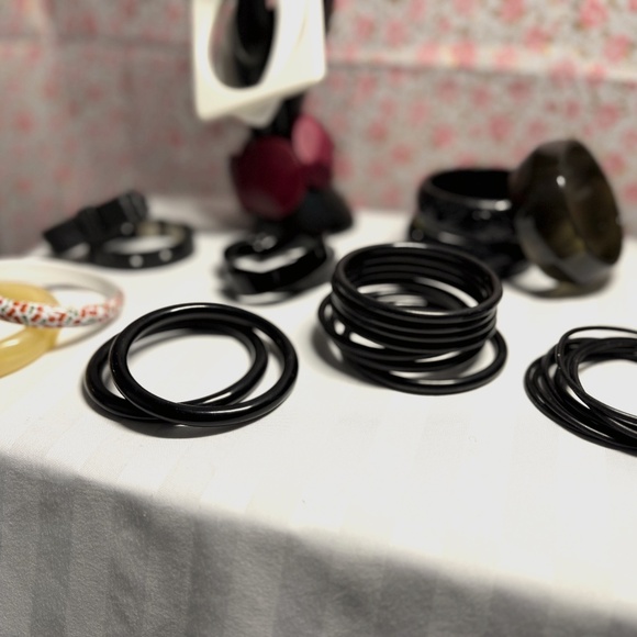Vintage 80's/90's Bangles - Picture 1 of 12